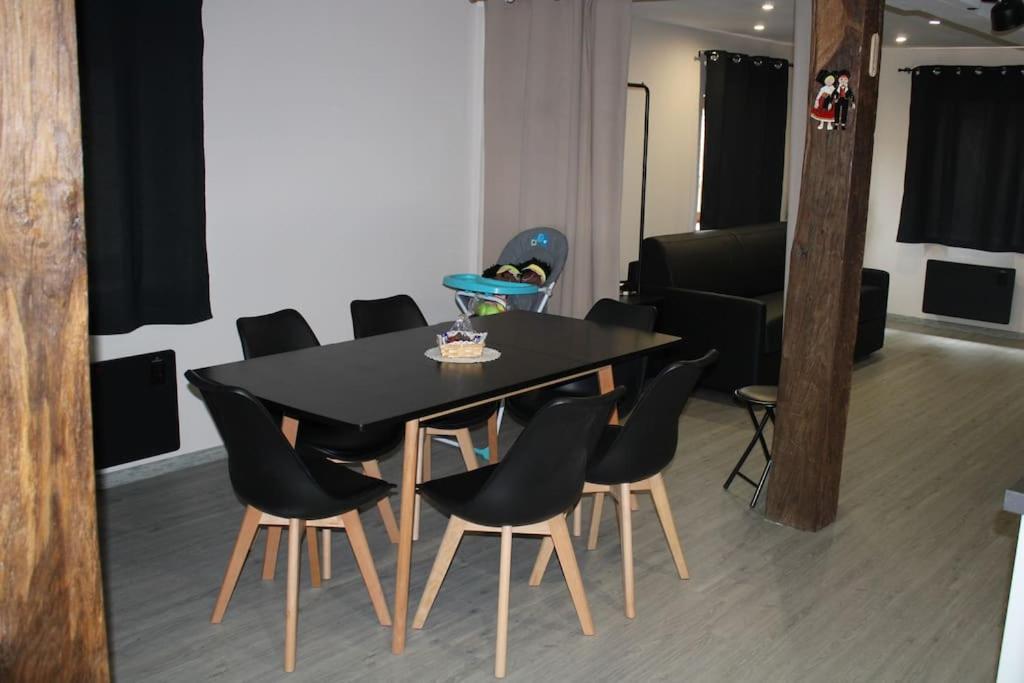 Spacieux Duplex 1 A 6 Personnes Ebersheim Bagian luar foto